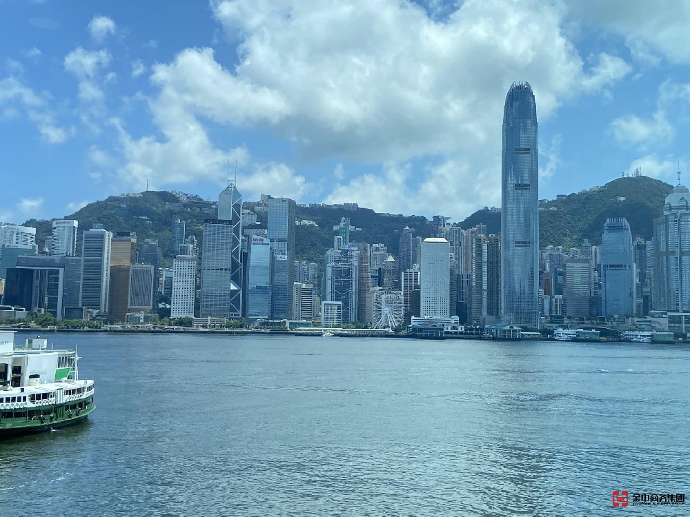 为什么全球企业家都在疯狂选择香港公司注册?背后真相竟是……